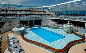 Freshwater Pools & Hot Tubs